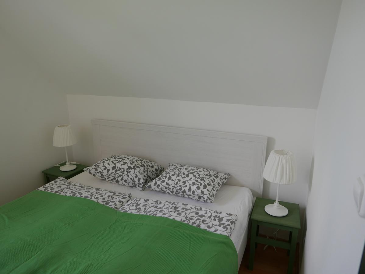 Hillside Apartments Revfulop Luaran gambar